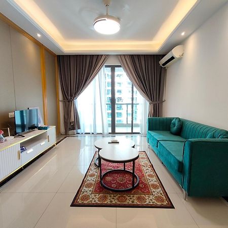 R&F Princess Cove Premium Home Stay 3Bed 2Bath Джохор Бахру Екстериор снимка